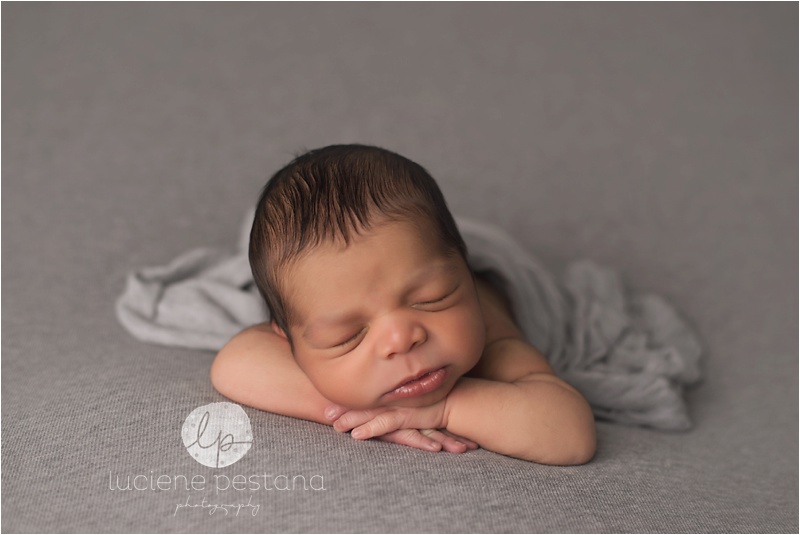 CT newborn photographer - Connecticut baby photographer_0020.jpg