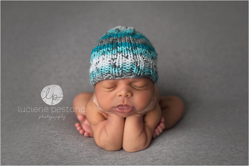CT newborn photographer - Connecticut baby photographer_0022.jpg